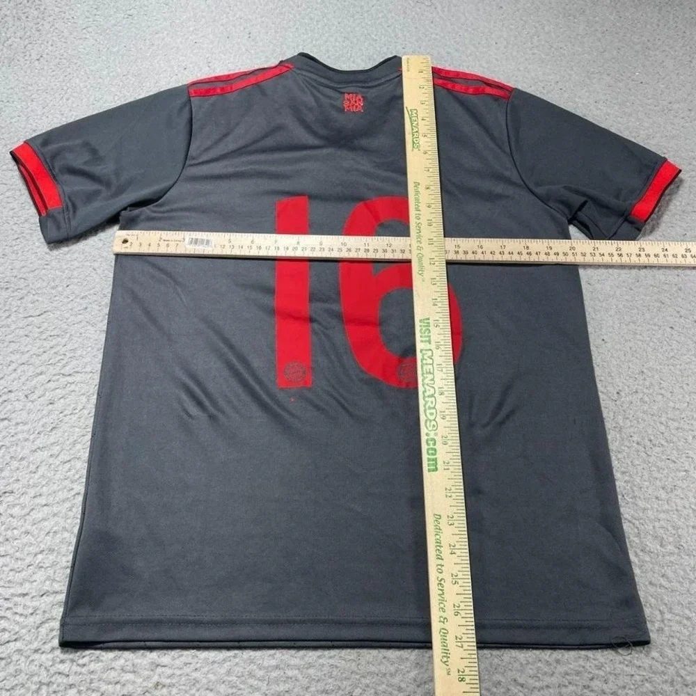 2022/23 Bayern Munich Third Jersey Number 16‎ Philip Lahm Adidas Soccer 3rd Grey